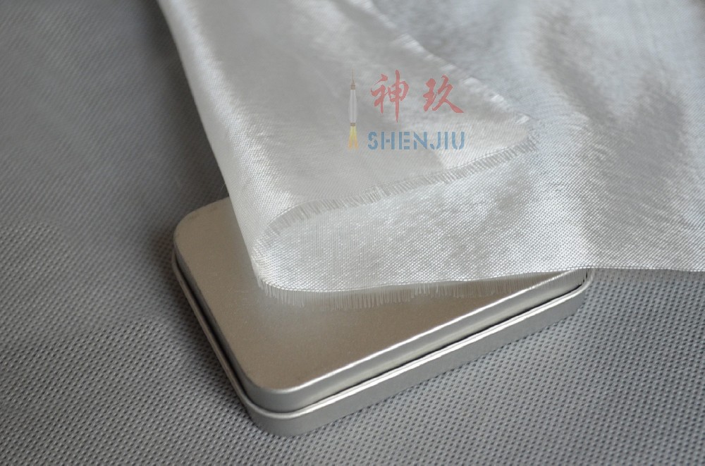 石英纖維和玻璃纖維有什么不同？